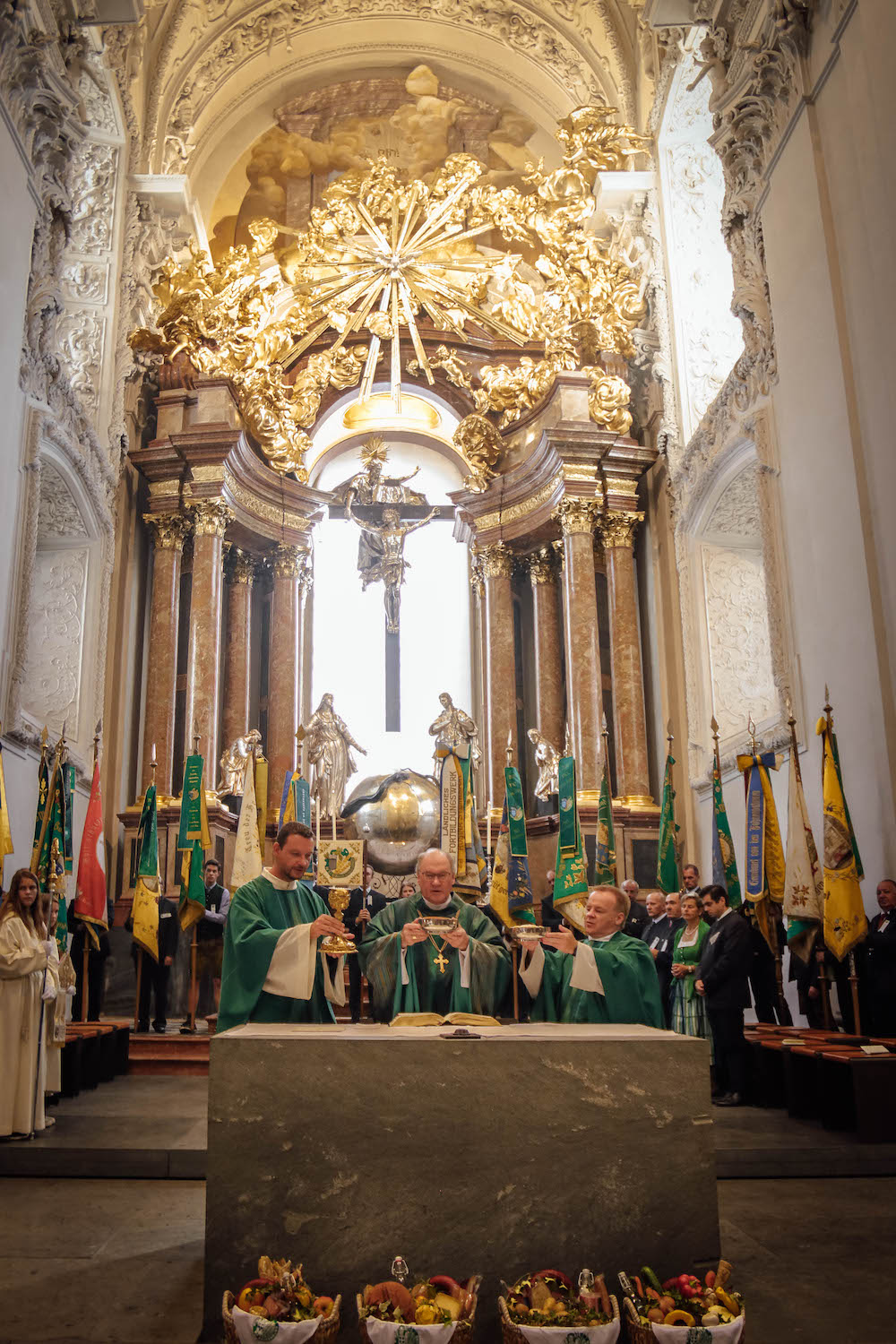 Pontifikalmesse der Niederösterreichischen Bauernbundwallfahrt 2019