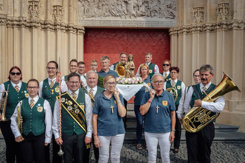 Andacht mit Übergabe der Wandermuttergottes Mariazell