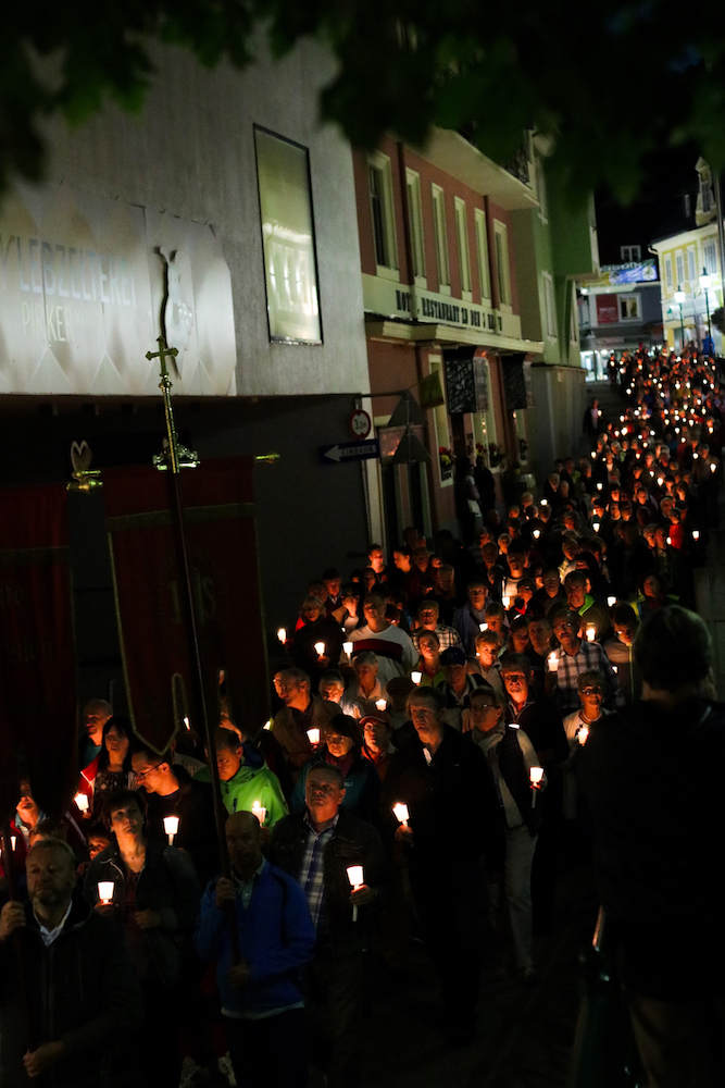 Große Lichterprozession Mariazell