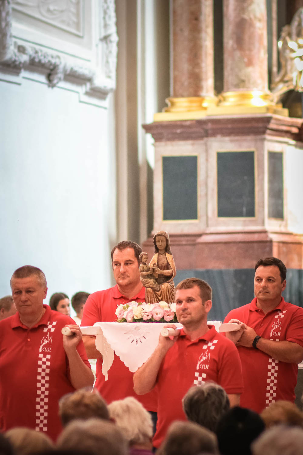 Andacht mit Übergabe der Wandermuttergottes Mariazell